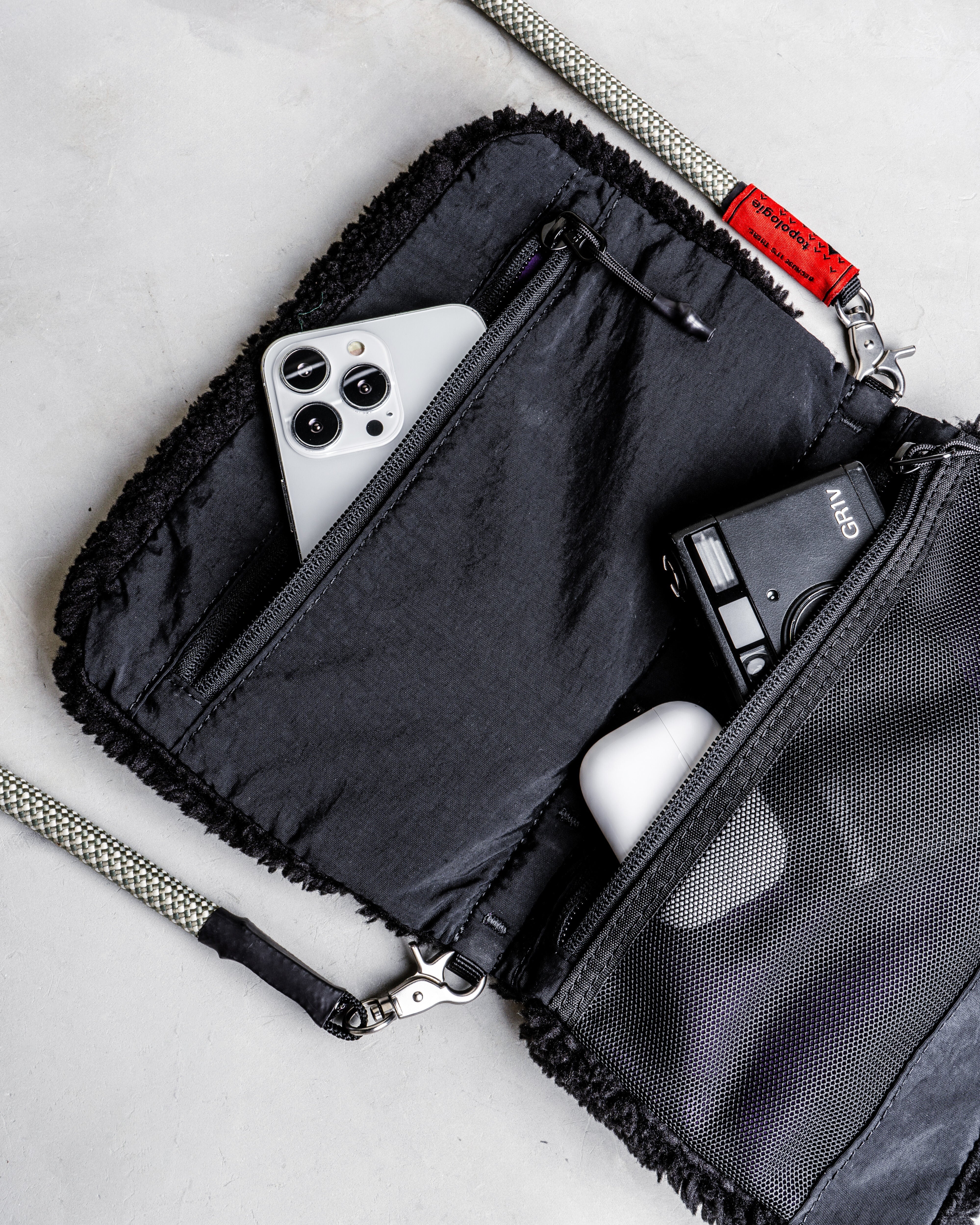 플랫 사코슈백 스몰 Flat Sacoche Small