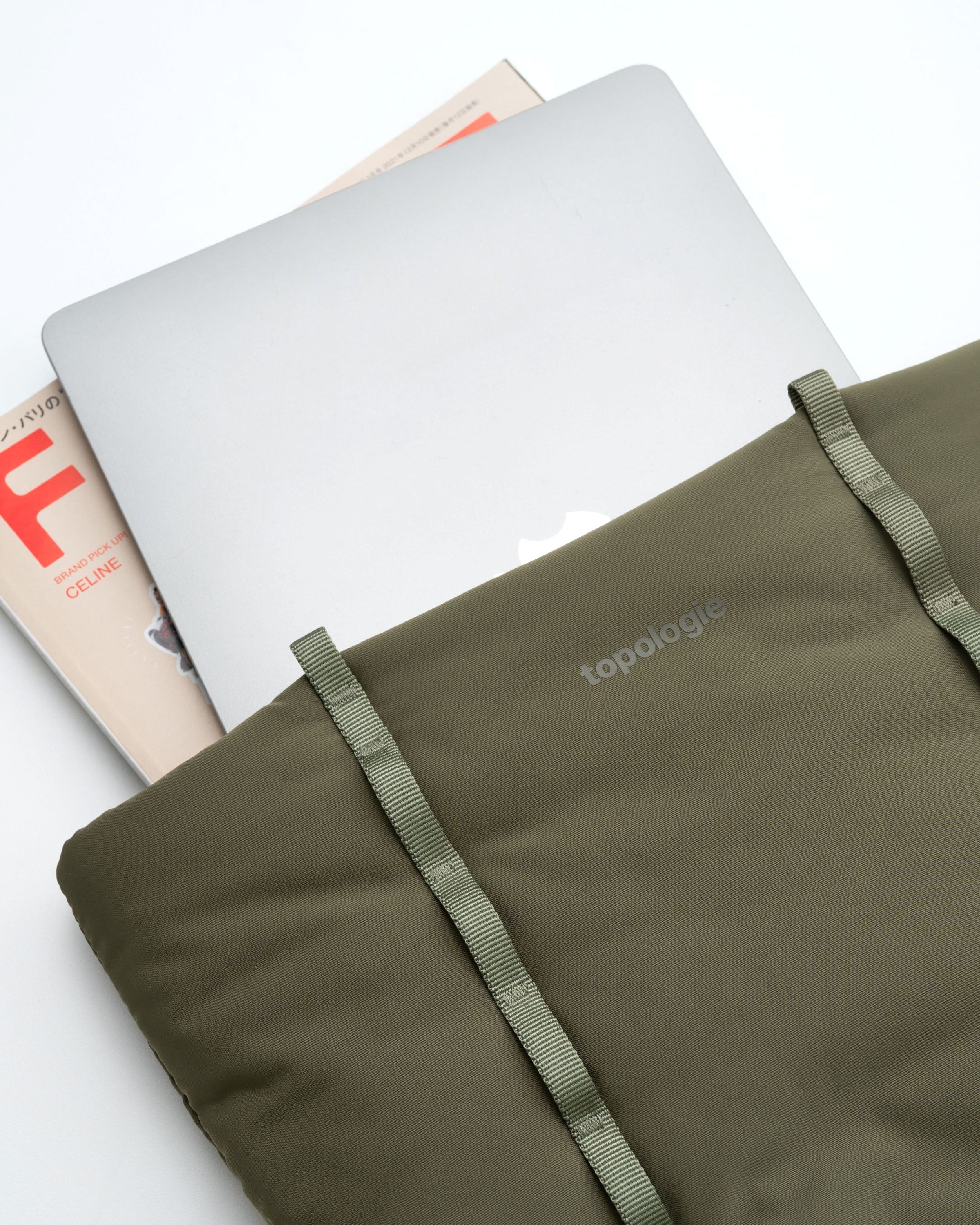 16인치 클라우드 쇼퍼백 16