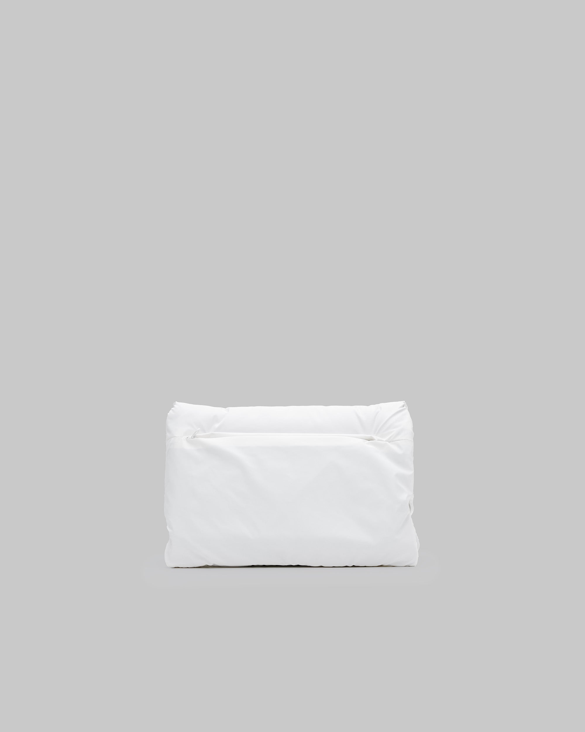 A프레임 백 미디엄 A-Frame Bag Medium