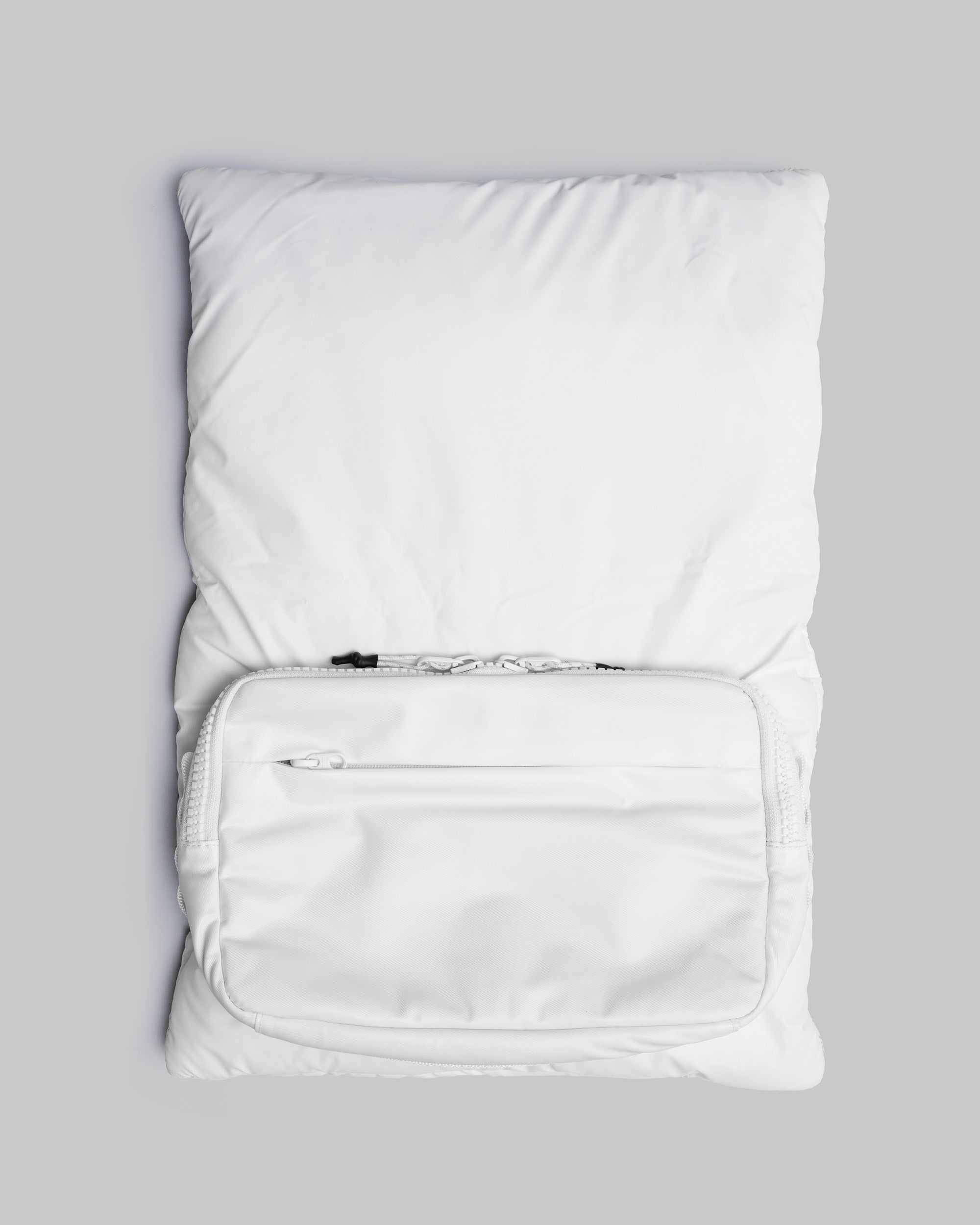 A프레임 백 미디엄 A-Frame Bag Medium