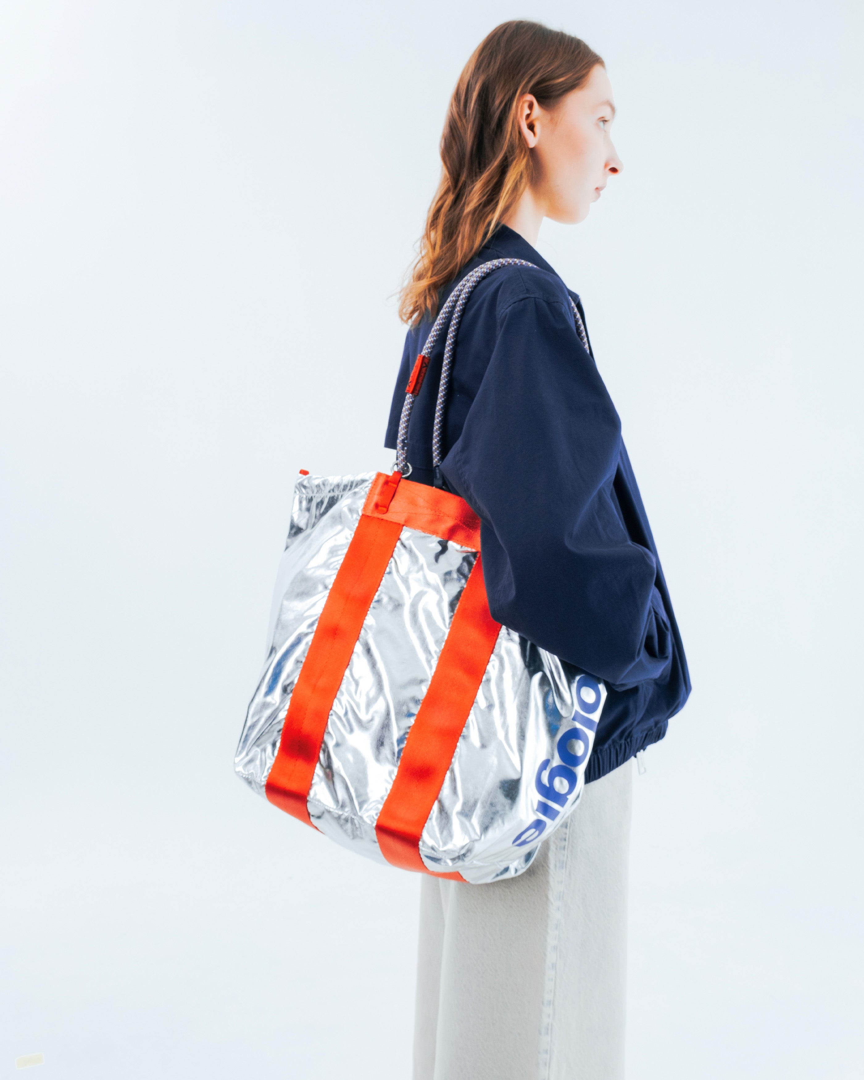 서밋 토트백 미디엄 Summit Tote Medium