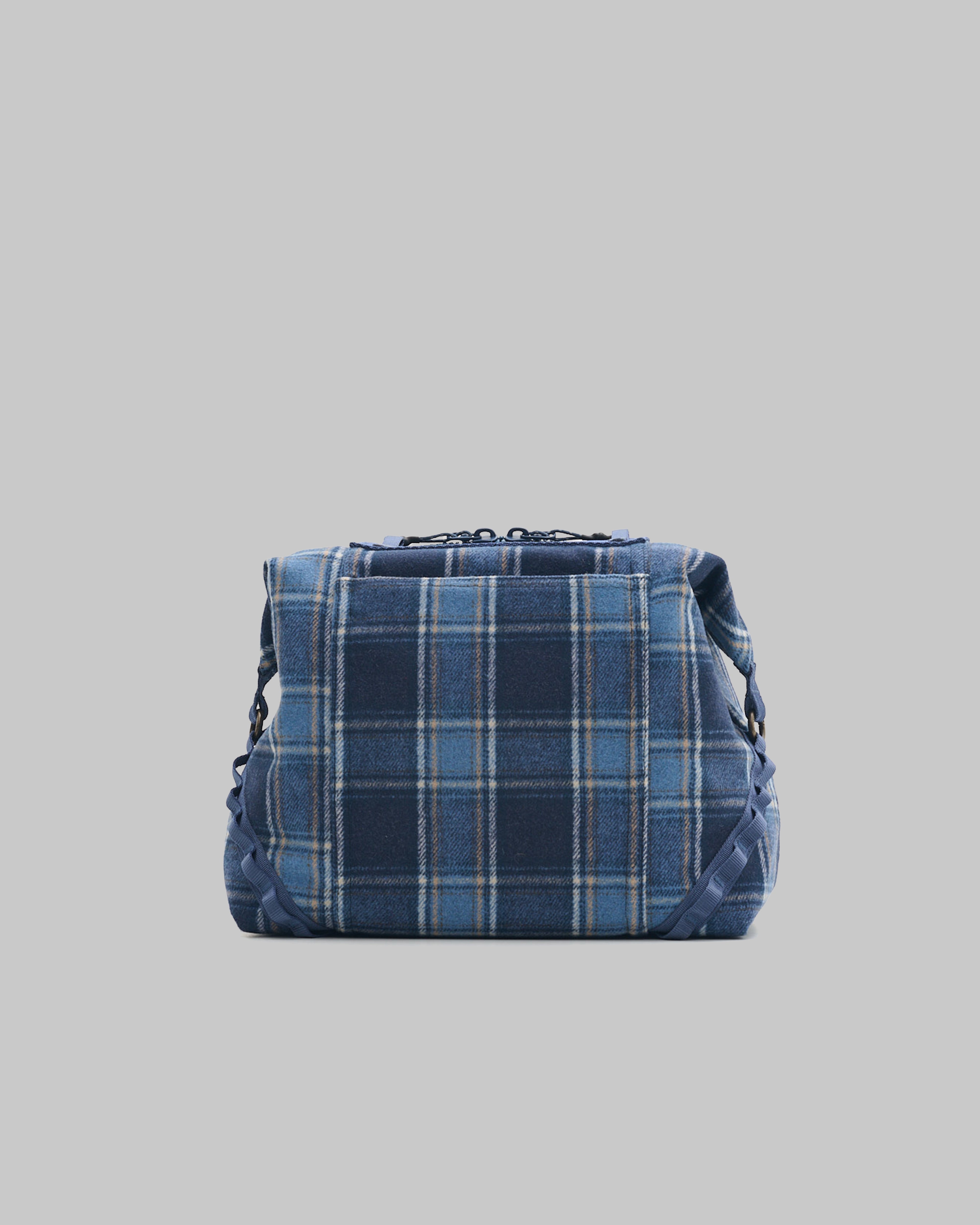 익스플로러 토트 미디움 Explorer Tote Medium