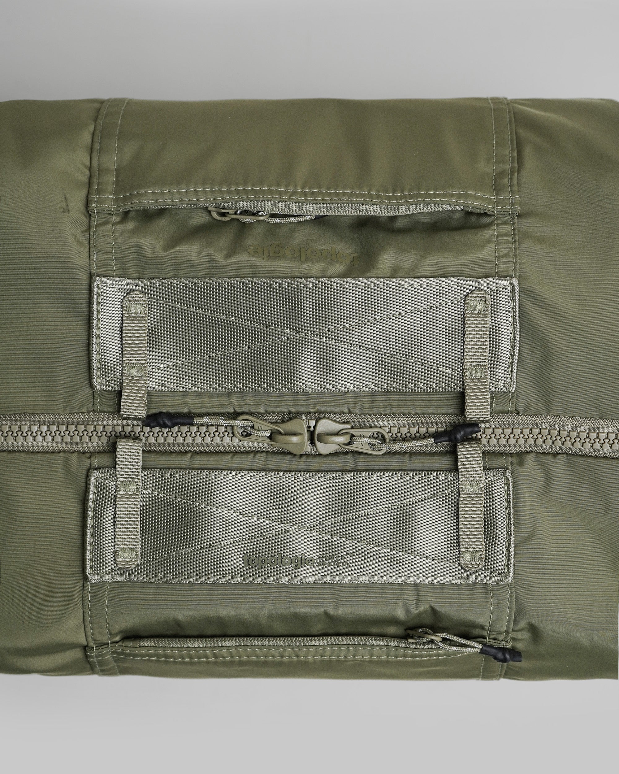 익스플로러 토트 미디움 Explorer Tote Medium