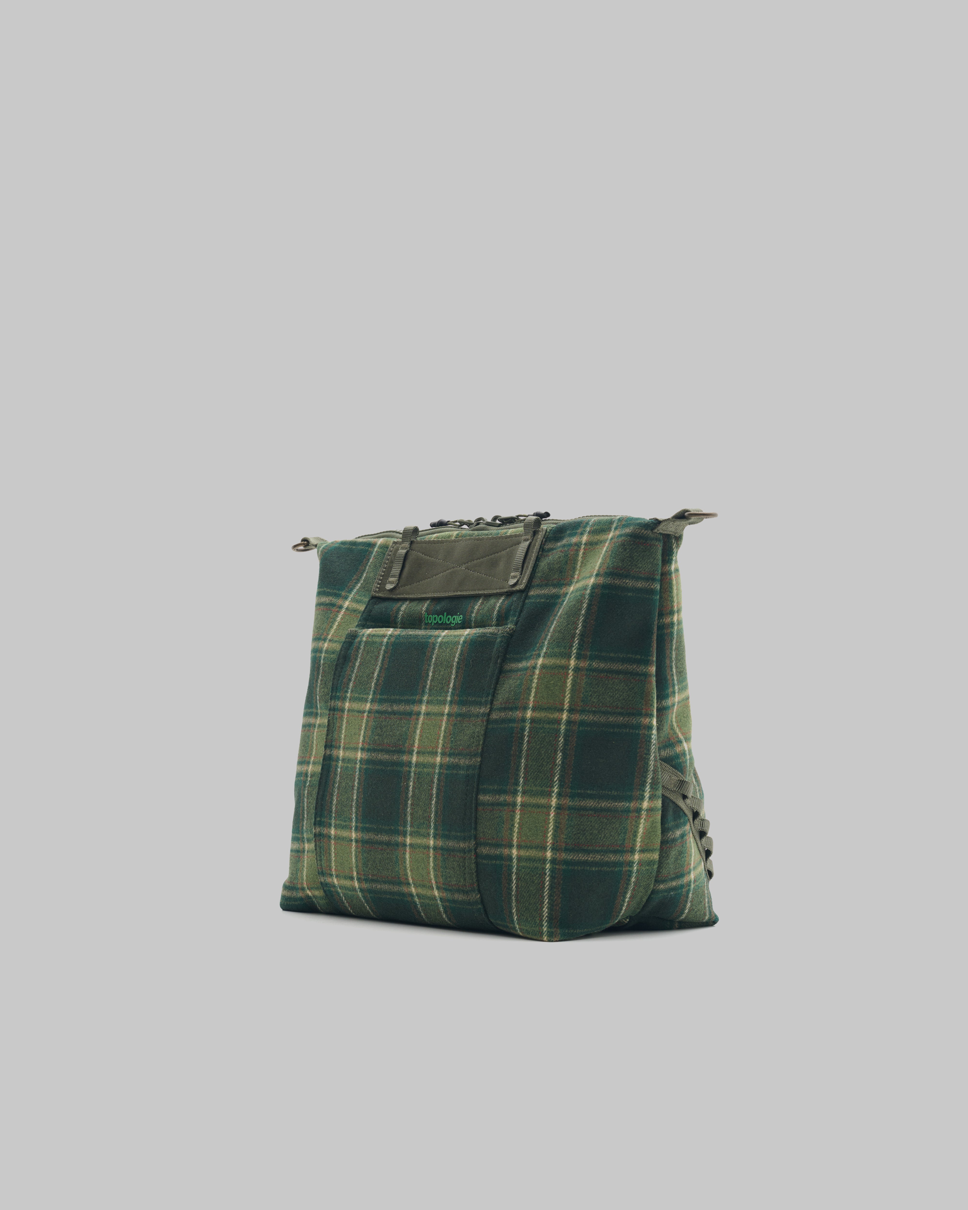 익스플로러 토트 미디움 Explorer Tote Medium