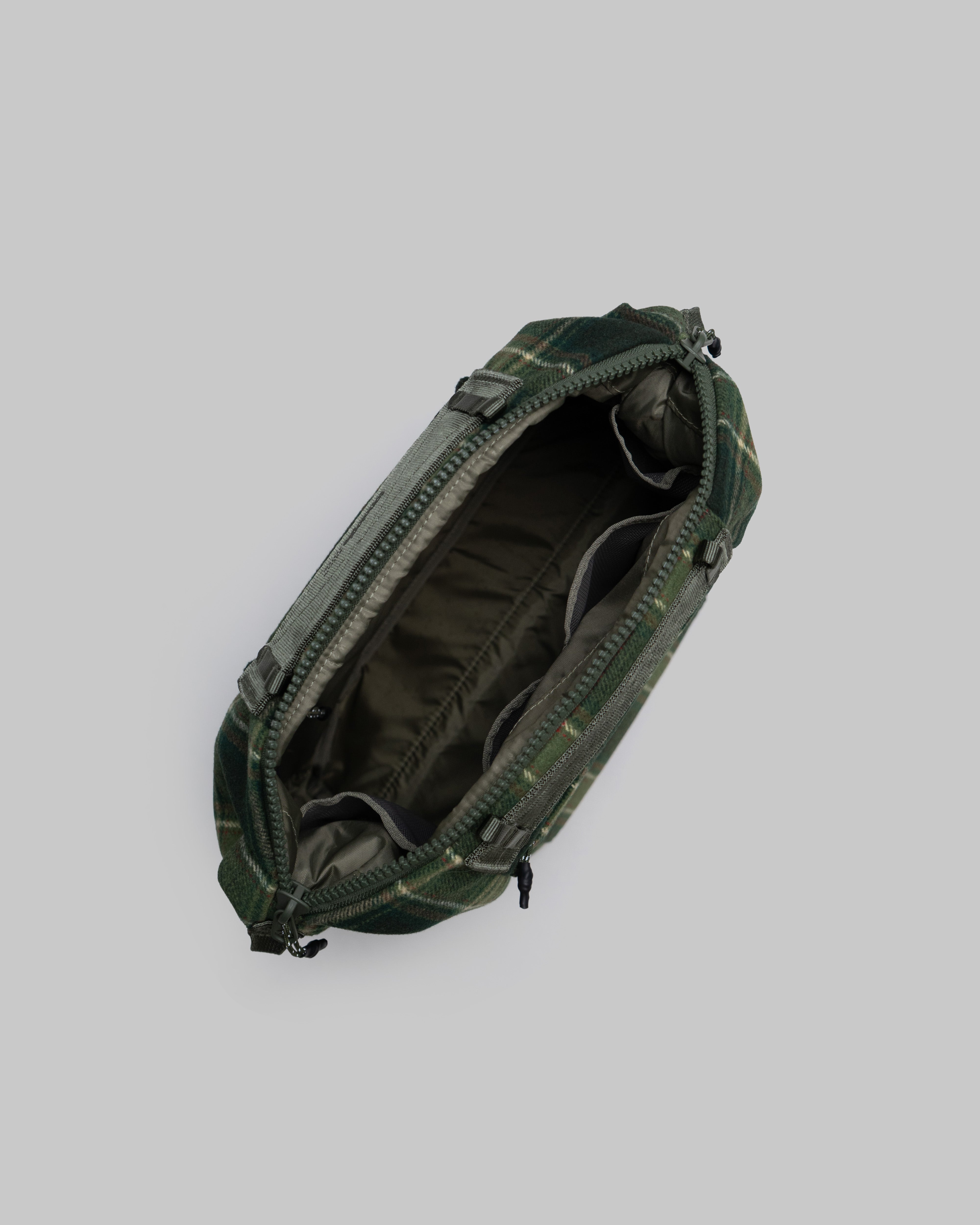익스플로러 토트 미디움 Explorer Tote Medium