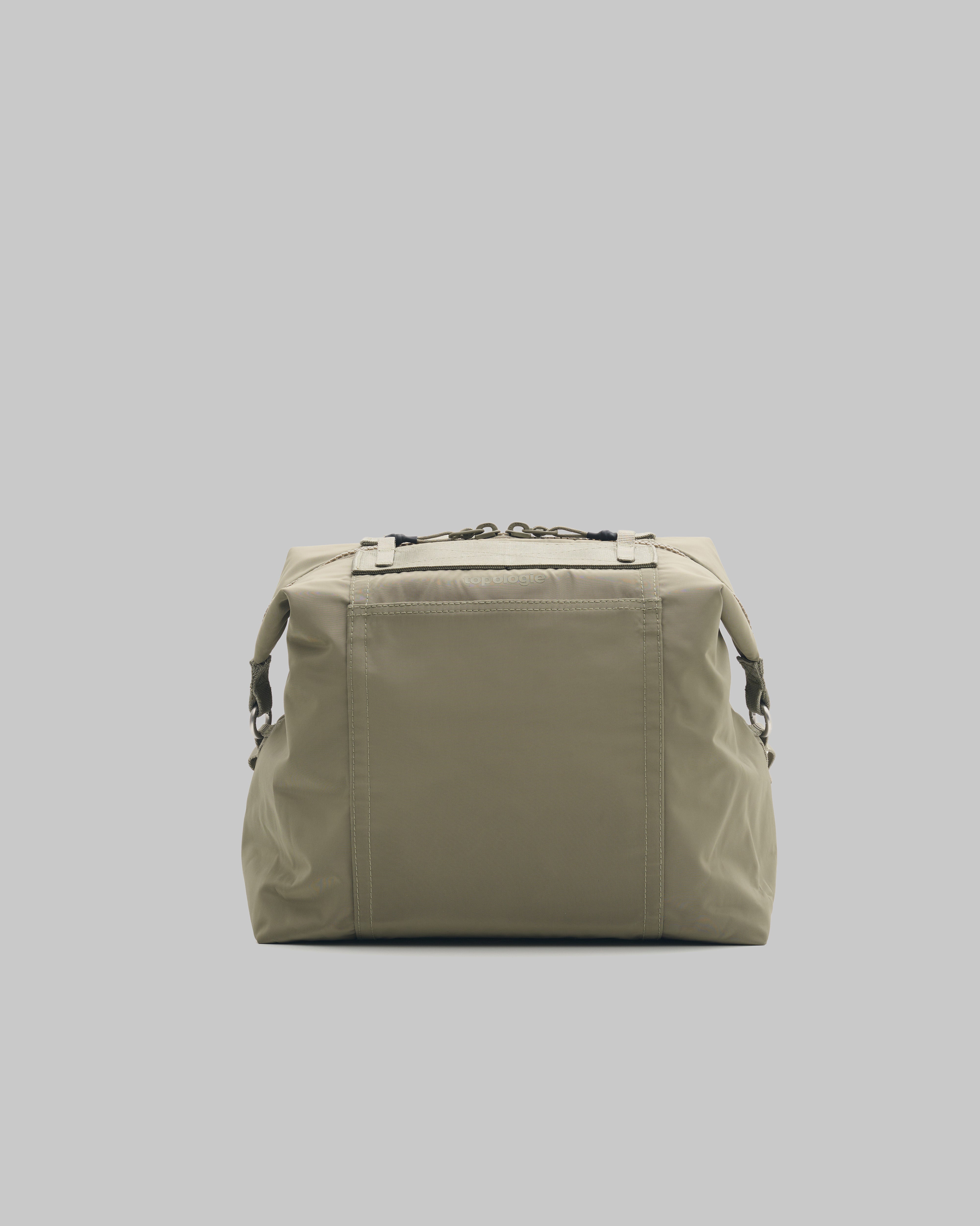 익스플로러 토트 미디움 Explorer Tote Medium