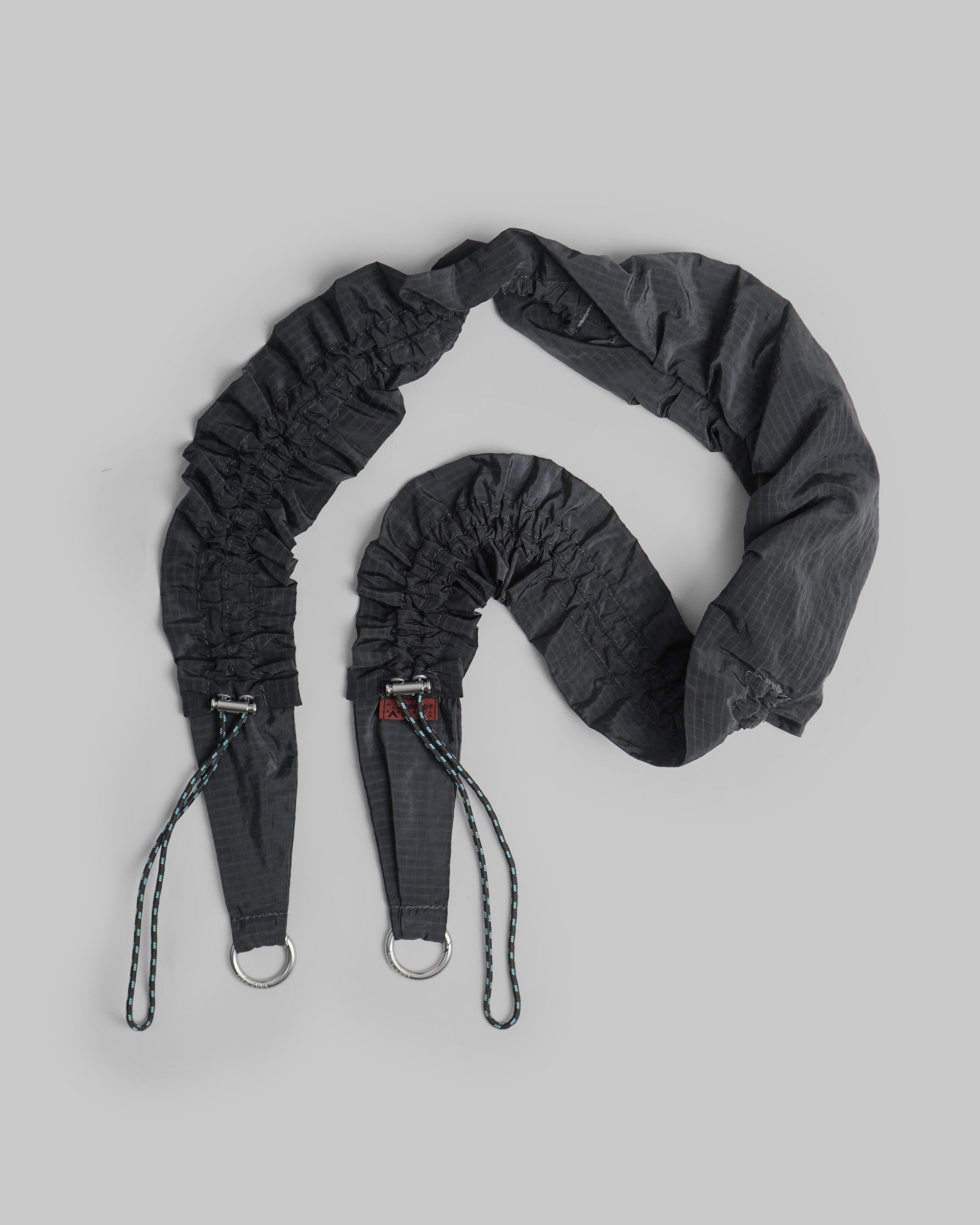 스크런치 포켓 슬링 Scrunchie Pocket Sling