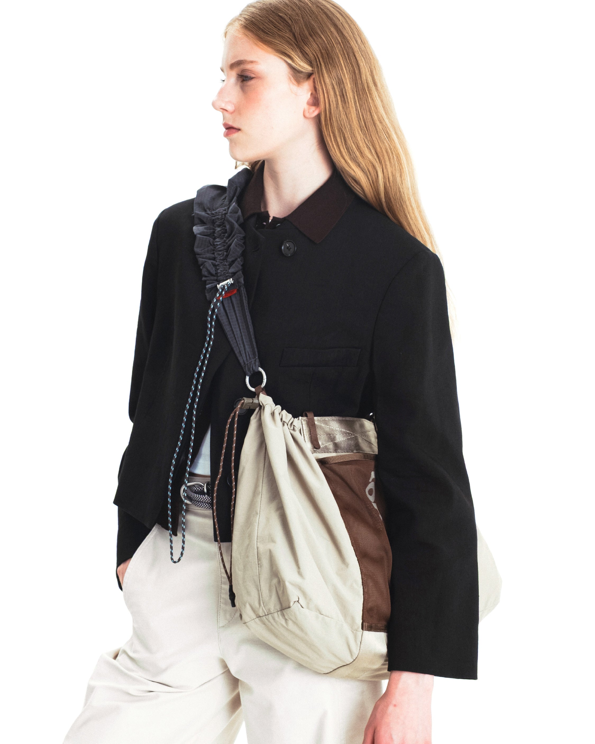 스크런치 포켓 슬링 Scrunchie Pocket Sling