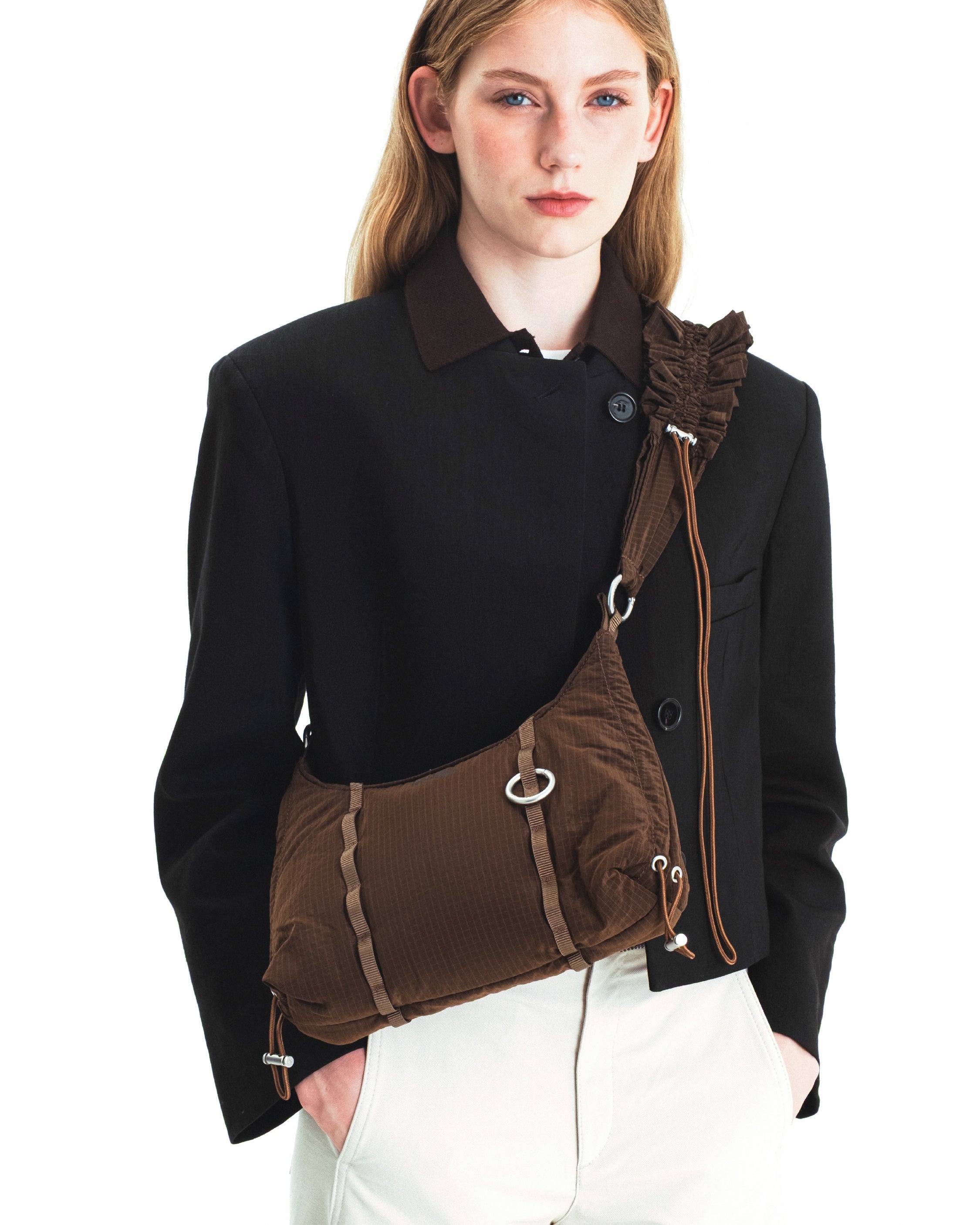 스크런치 포켓 슬링 Scrunchie Pocket Sling