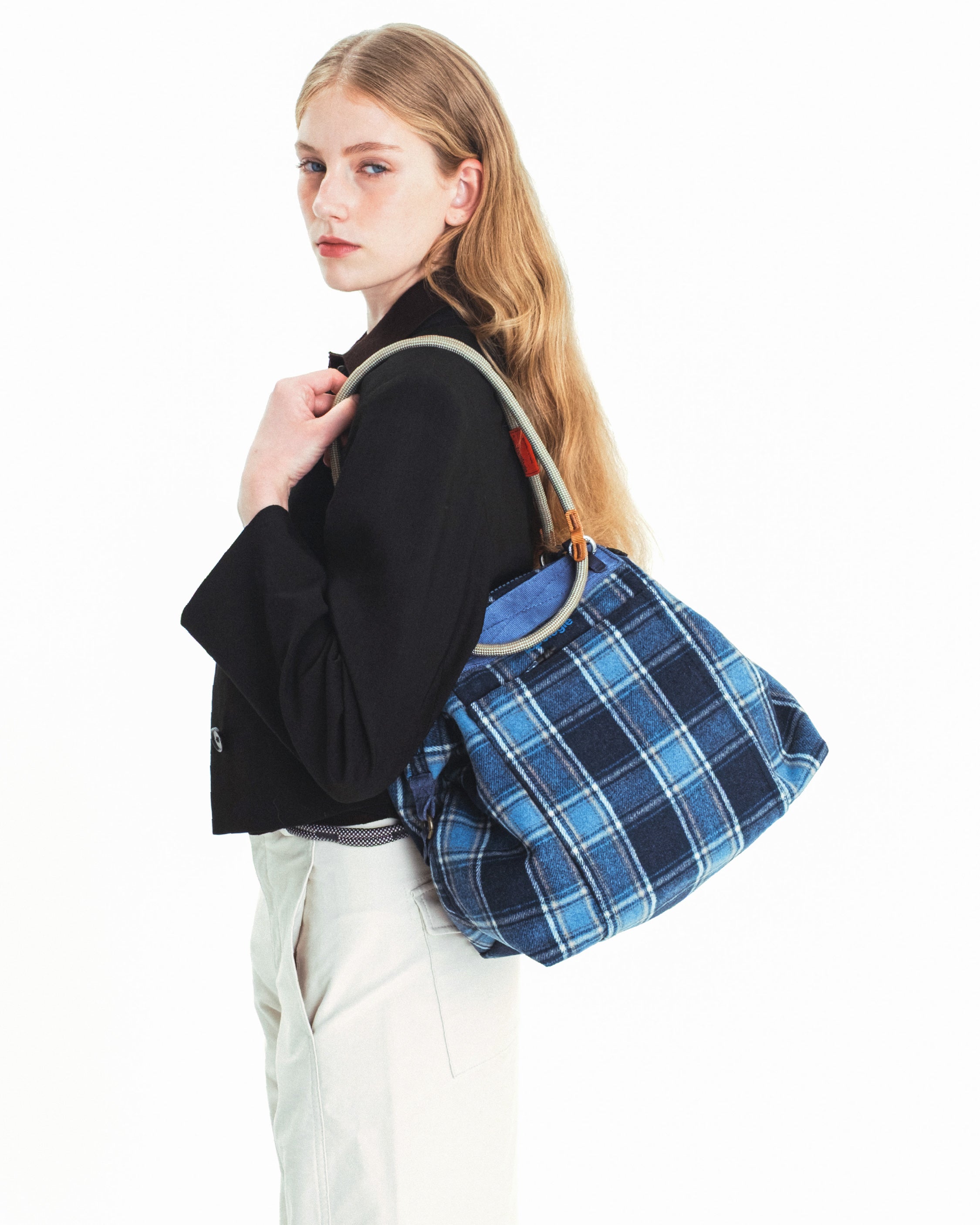 익스플로러 토트 미디움 Explorer Tote Medium