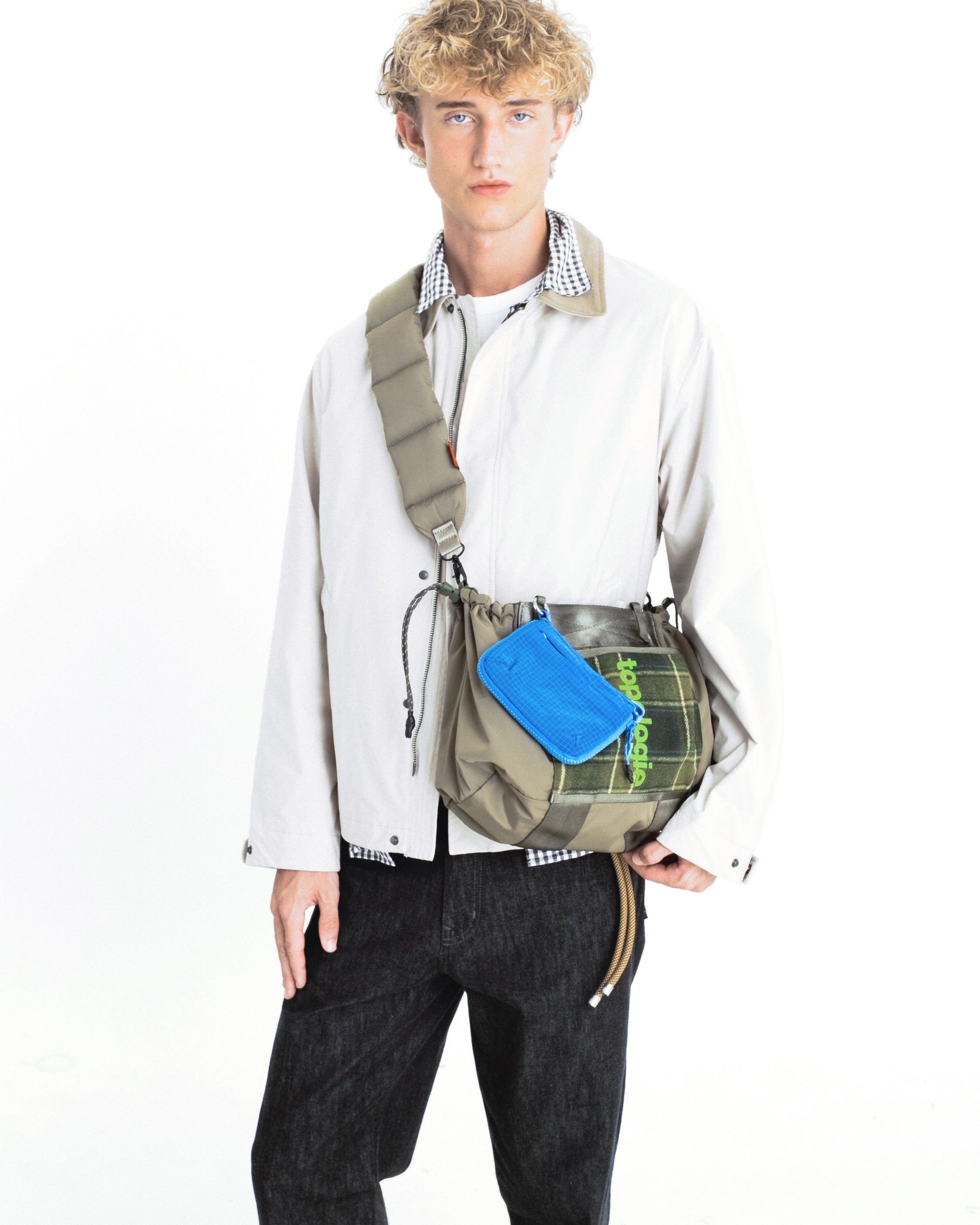 푸퍼 스트랩 Puffer Strap