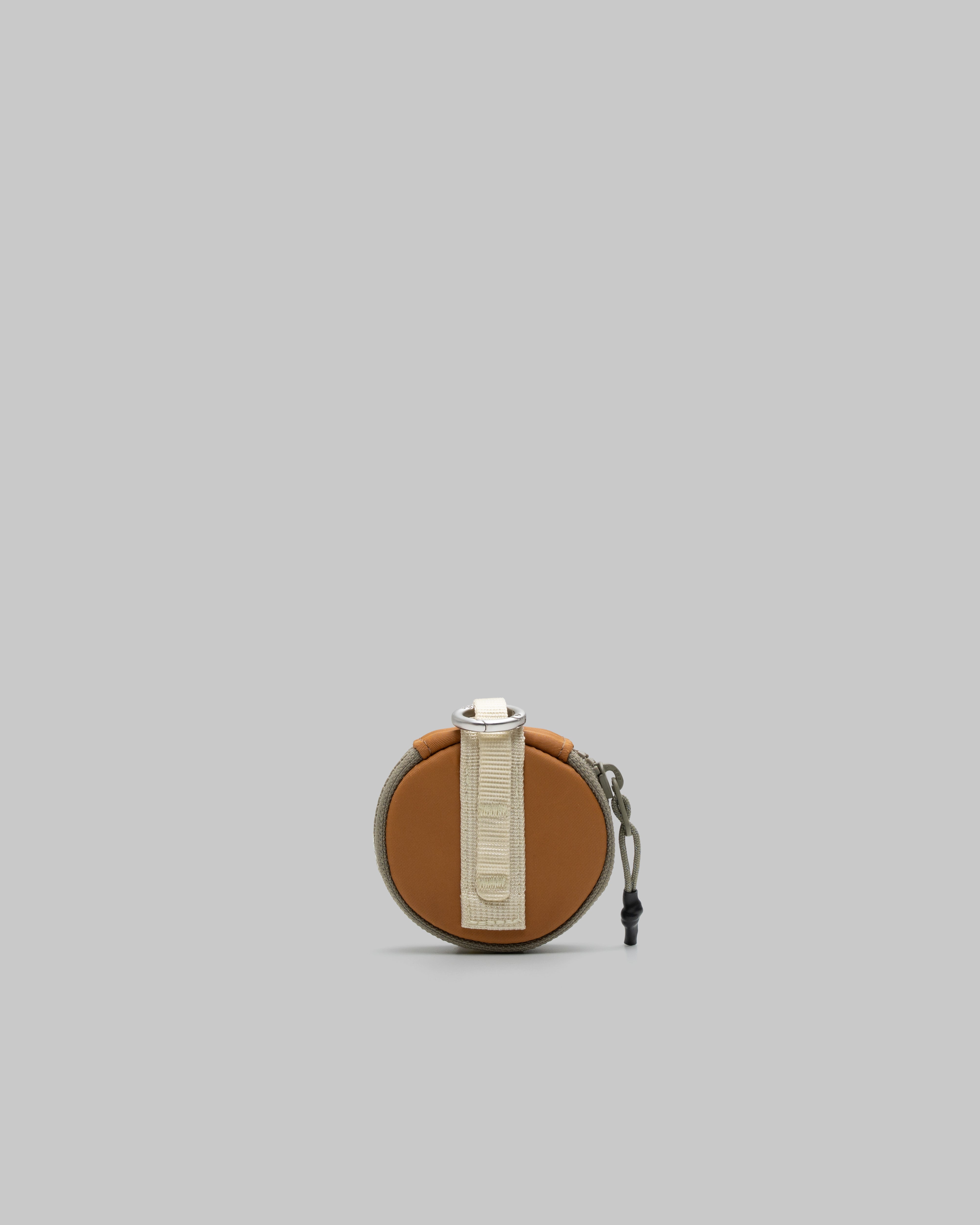 미니 배럴 파우치 Mini Barrel Pouch