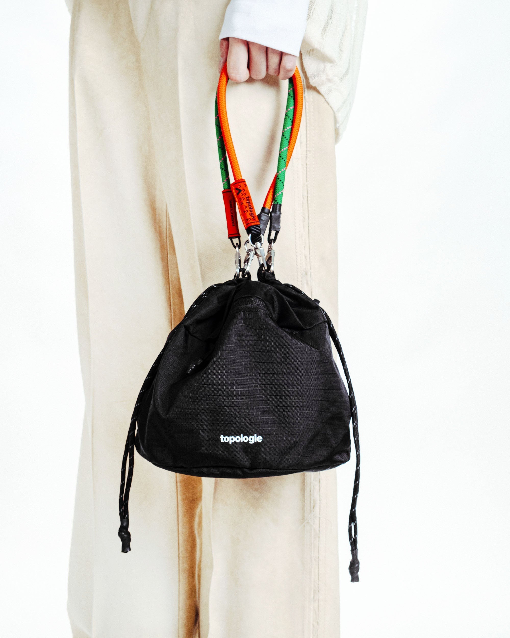리버시블 버킷백 Reversible Bucket / Black / 8.0mm 스트랩 8.0mm Rope / Navy Camouflage