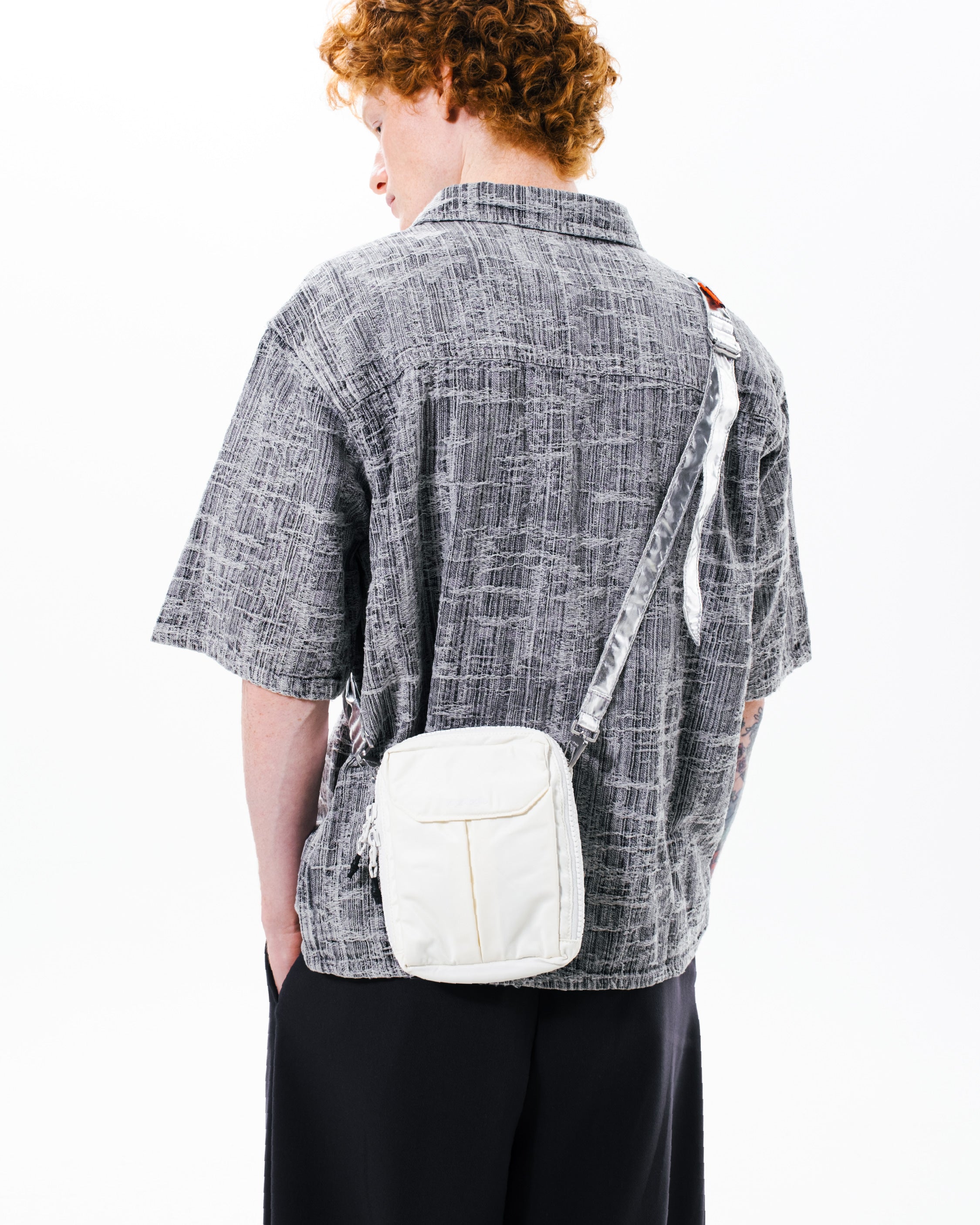 유틸리티 사코슈백 Utility Sacoche / Moss / 푸퍼 스트랩 Puffer Strap / Moss