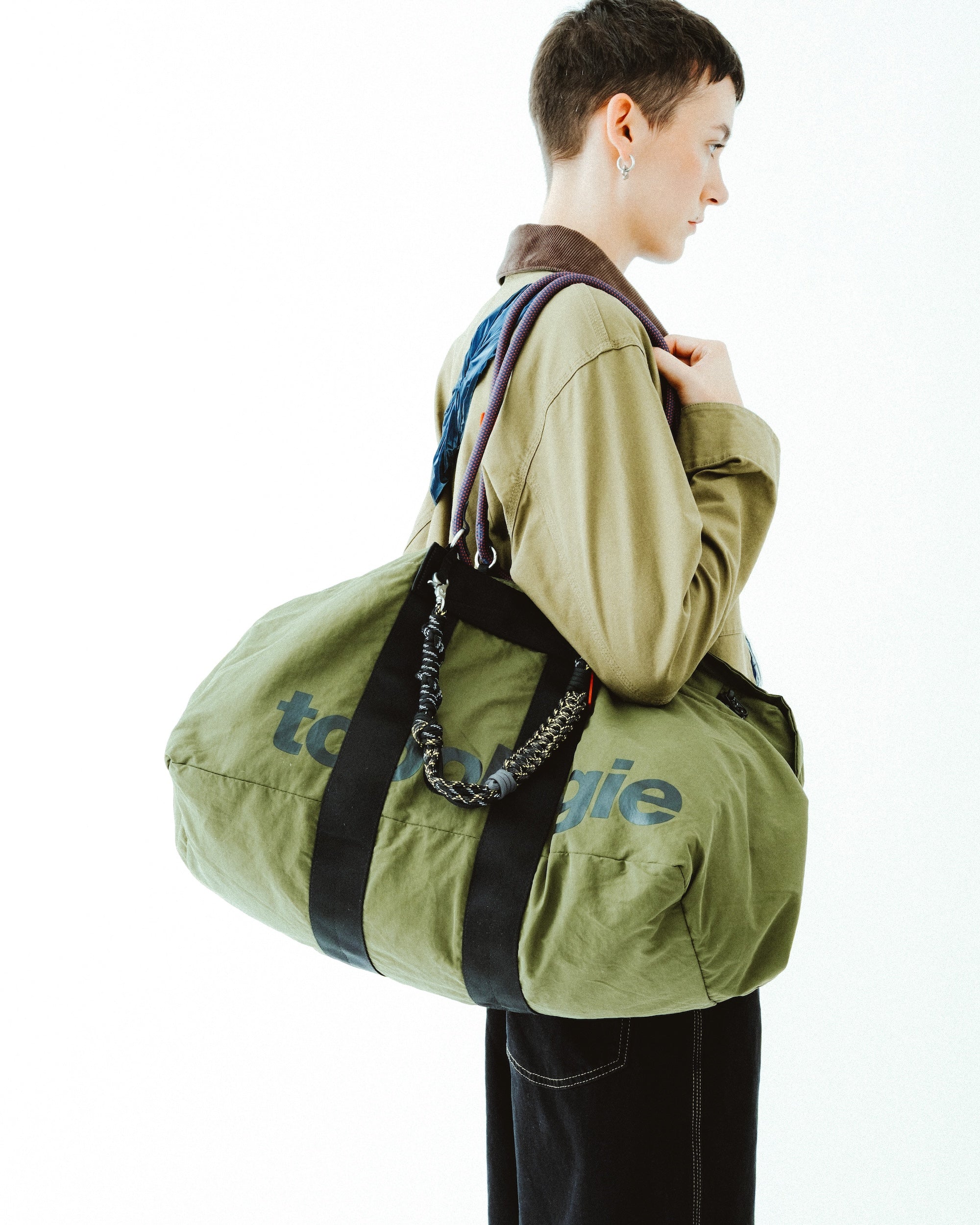 서밋 더플백 라지 Summit Duffle Large