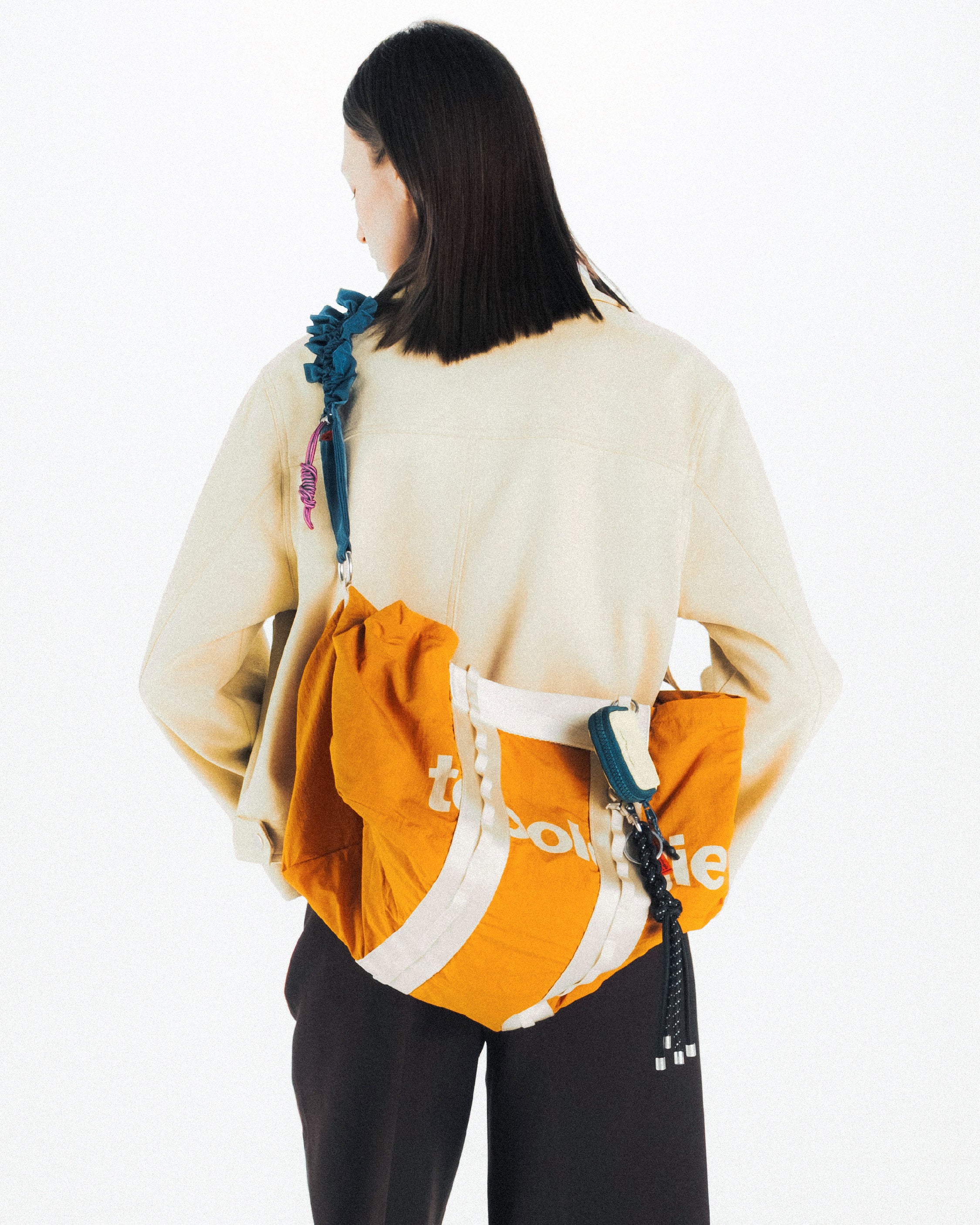 서밋 더플백 미디엄 Summit Duffle Medium