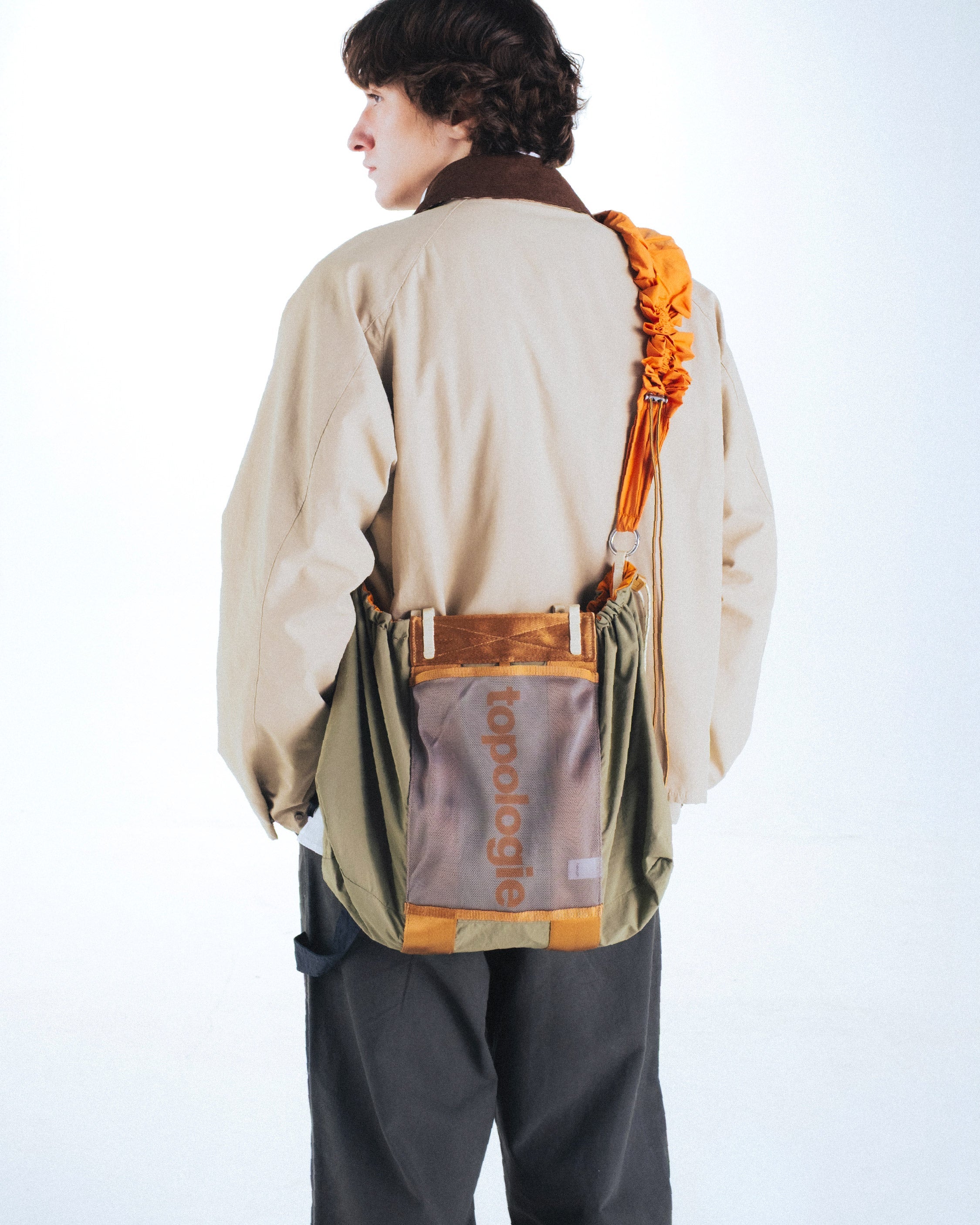 서밋 토트백 라지 Summit Tote Large