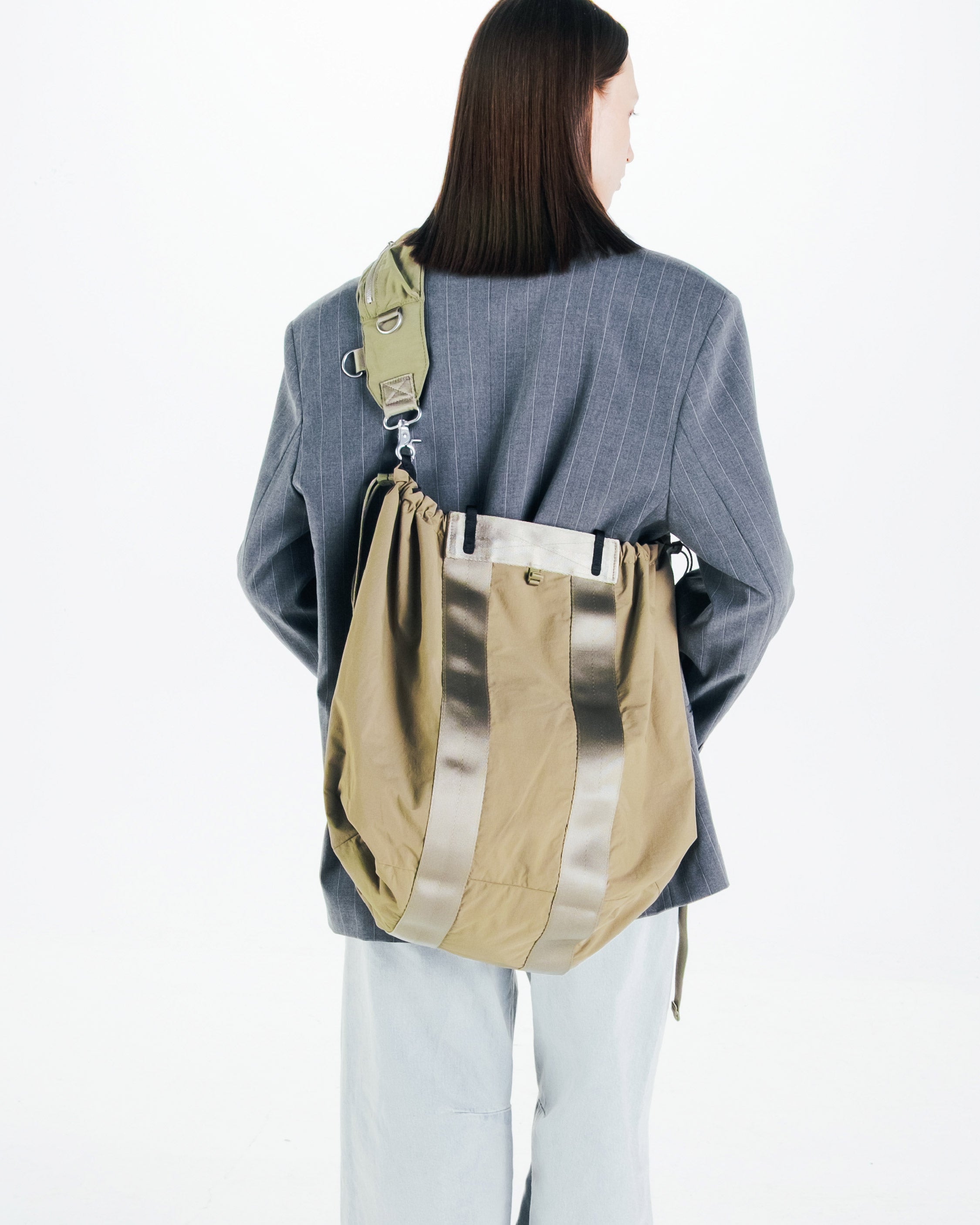 서밋 토트백 라지 Summit Tote Large