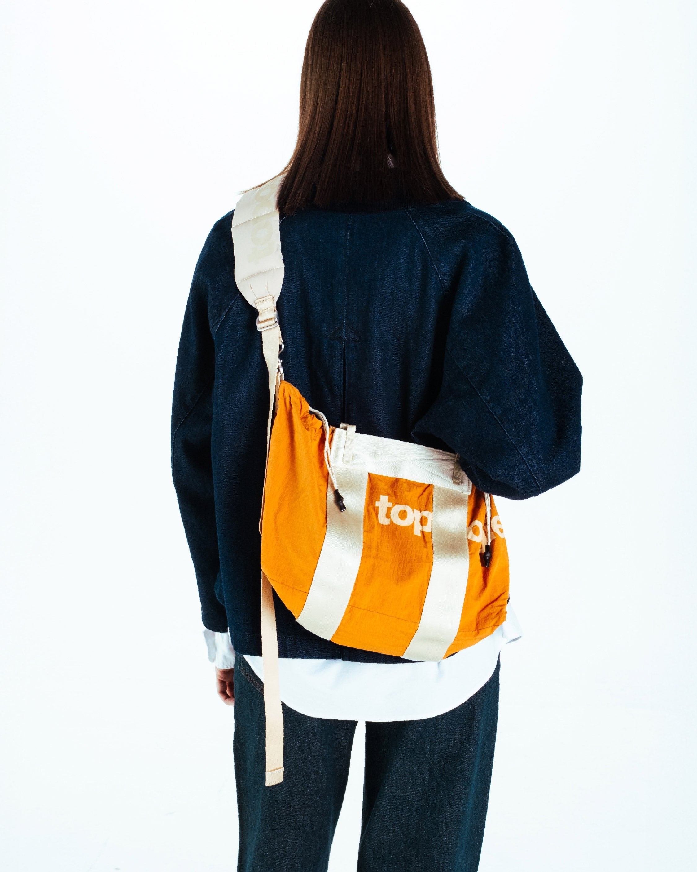 서밋 토트백 와이드 미디엄 Summit Tote Wide Medium