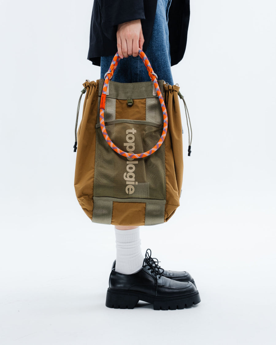 서밋 토트백 미디엄 Summit Tote Medium