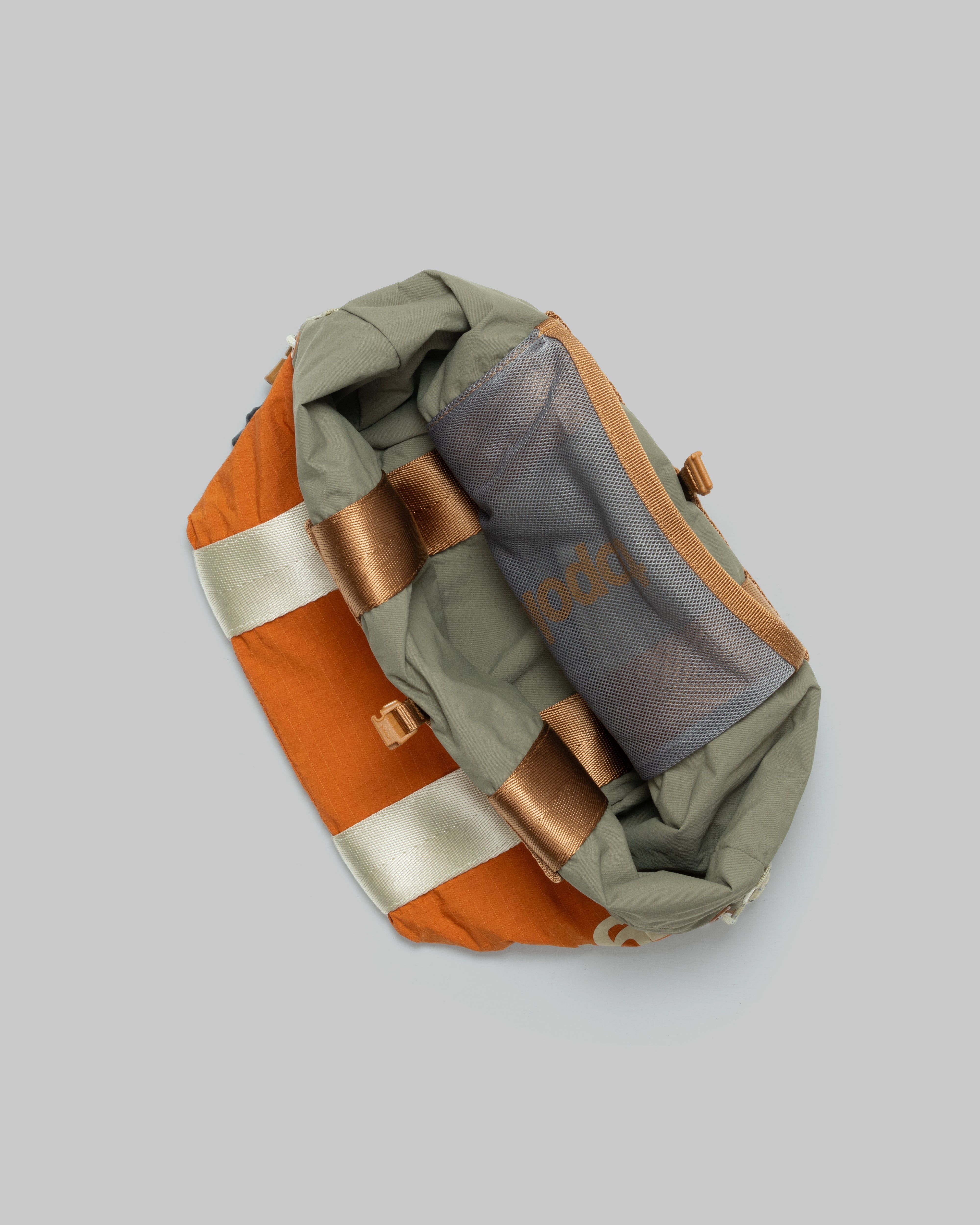 서밋 토트백 스몰 Summit Tote Small