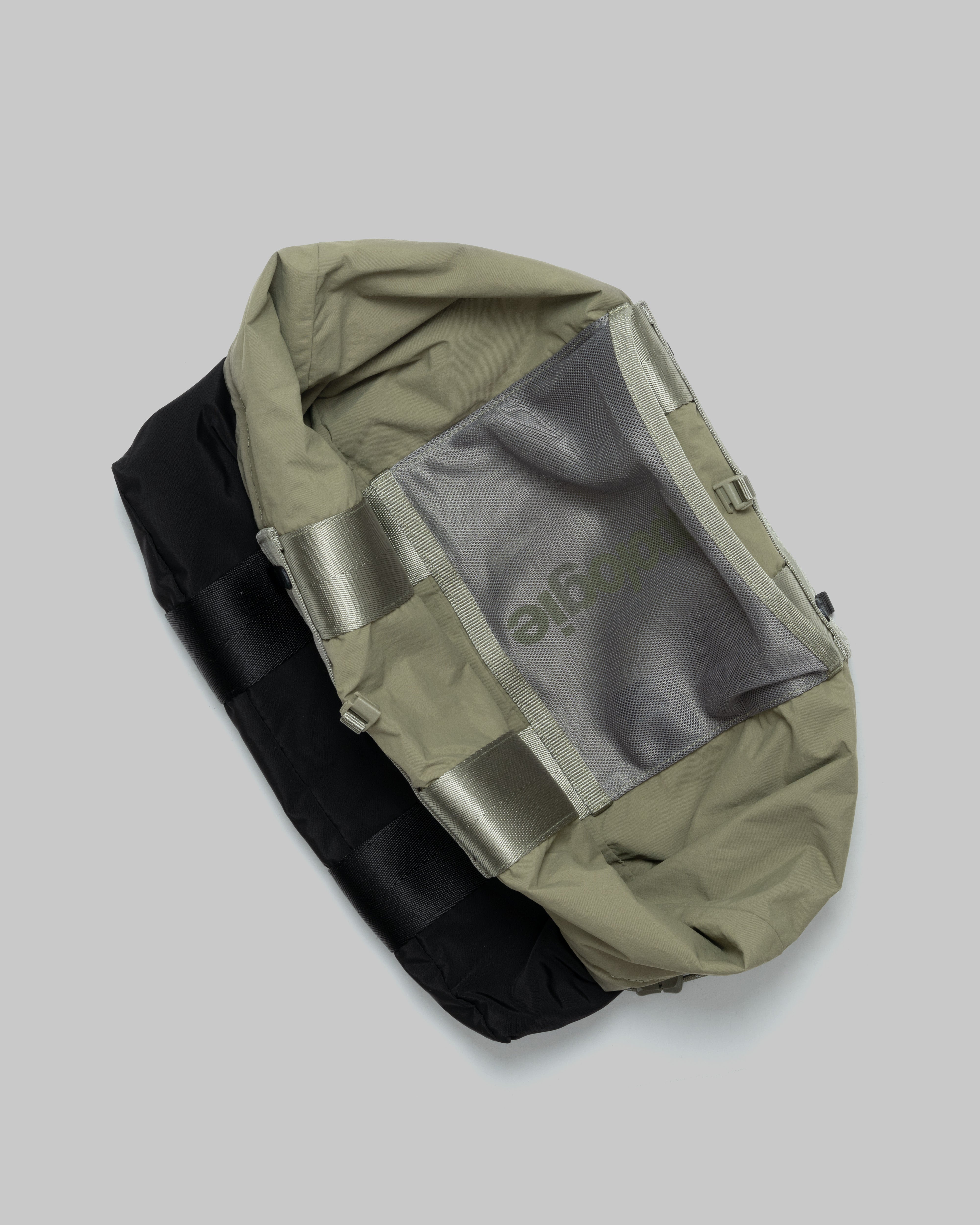 서밋 토트백 와이드 스몰 Summit Tote Wide Small