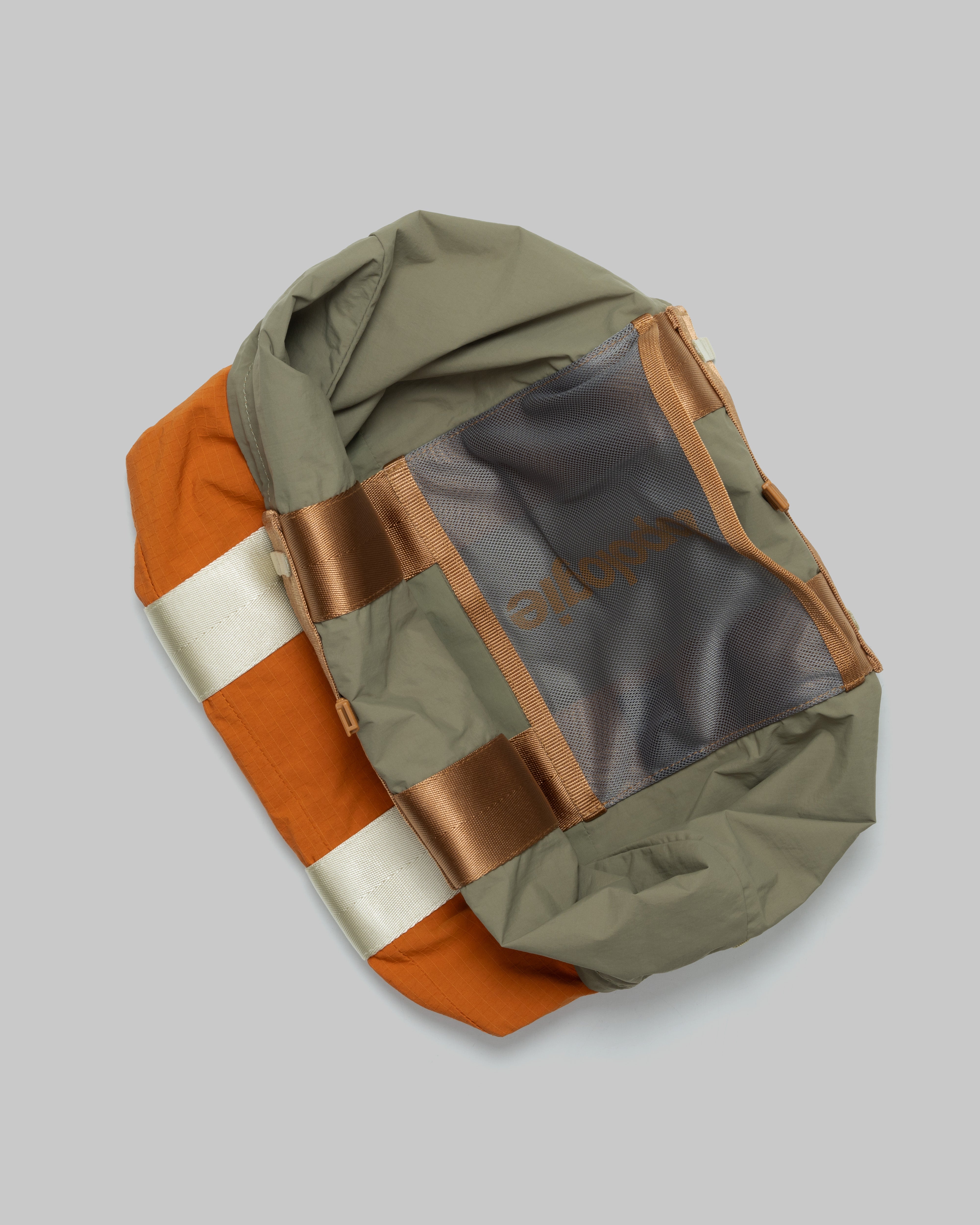 서밋 토트백 와이드 스몰 Summit Tote Wide Small