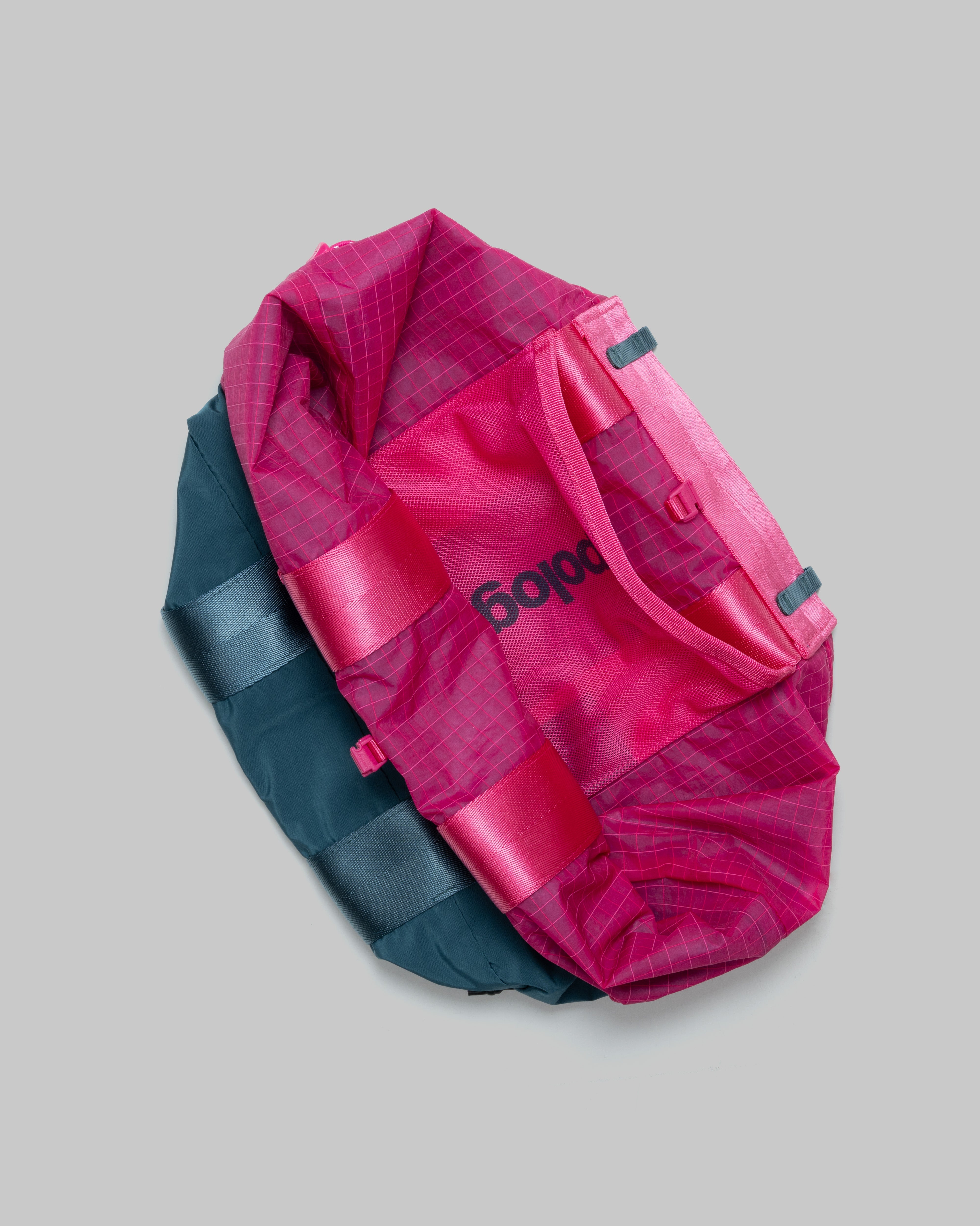 서밋 토트백 와이드 스몰 Summit Tote Wide Small