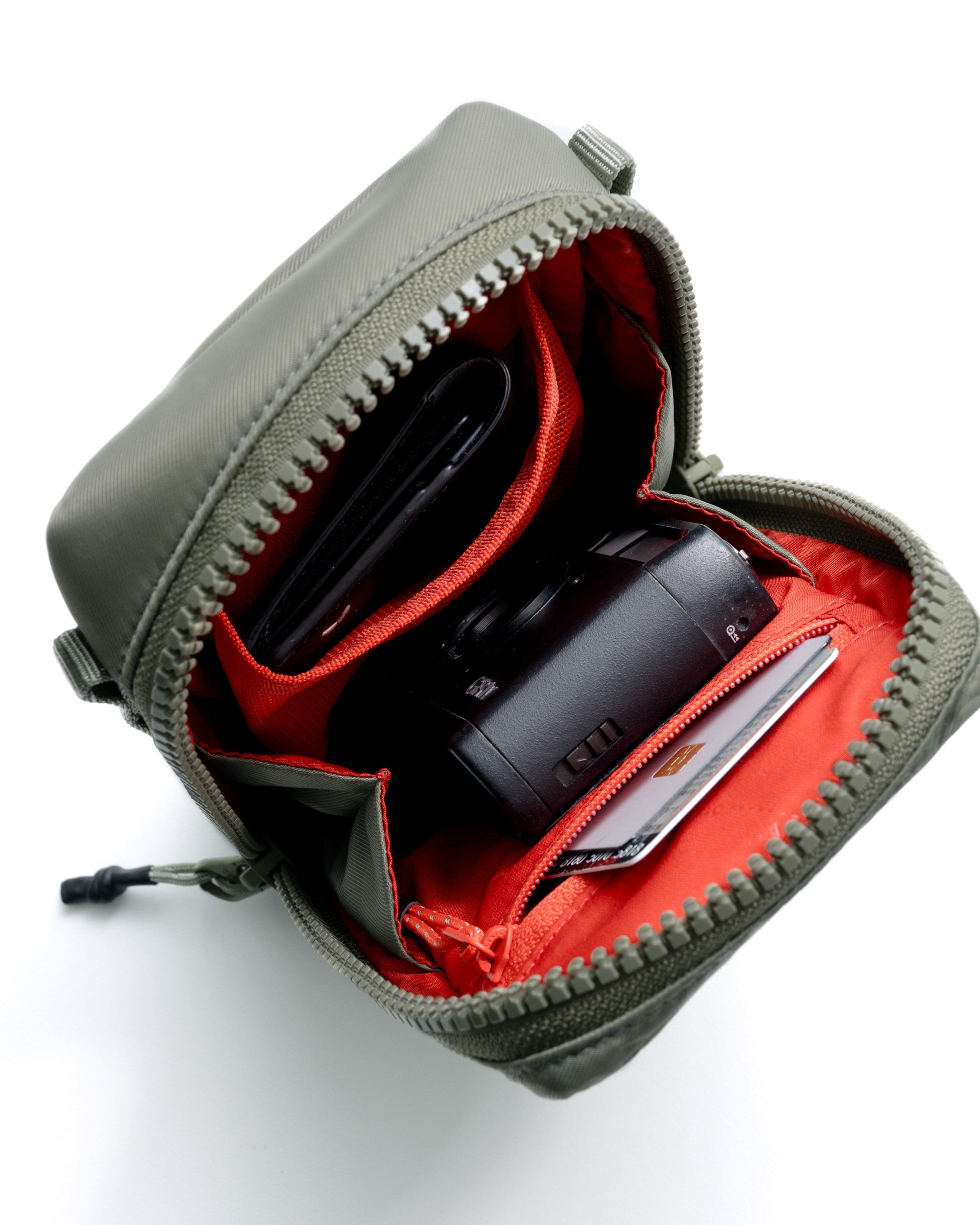 유틸리티 폰 사코슈백 Utility Phone Sacoche / Black / 번지 스트랩 Bungee Strap / Black