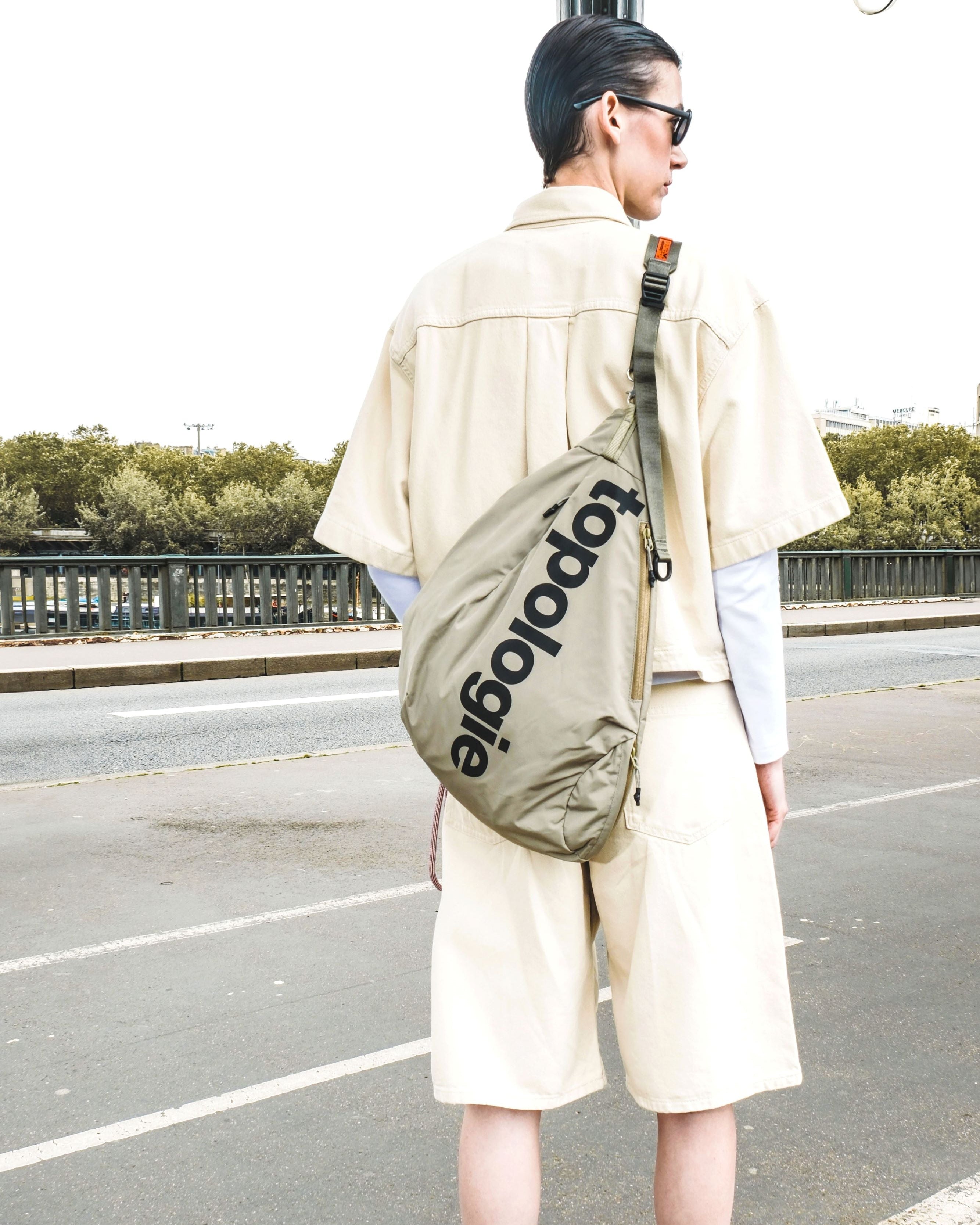 슬링 메신저백 라지 Sling Messenger Large