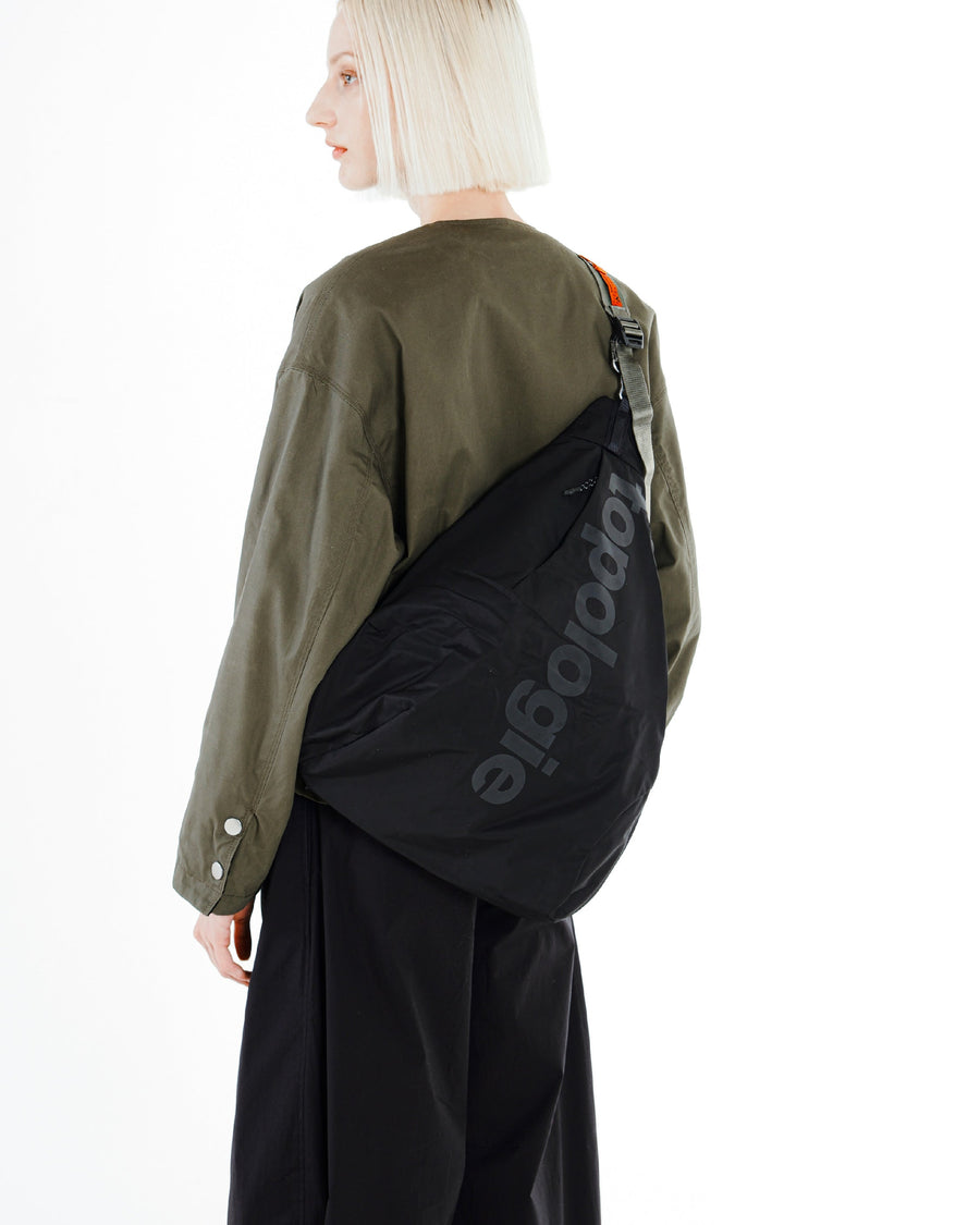 슬링 메신저백 라지 Sling Messenger Large / Black / 유틸리티 슬링 와이드 Utility Sling Wide / Woods