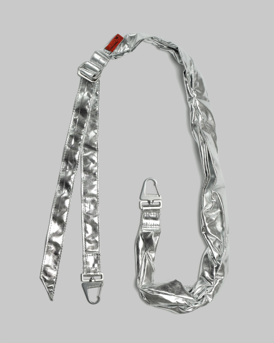 트위스티드 스트랩 Twisted Strap